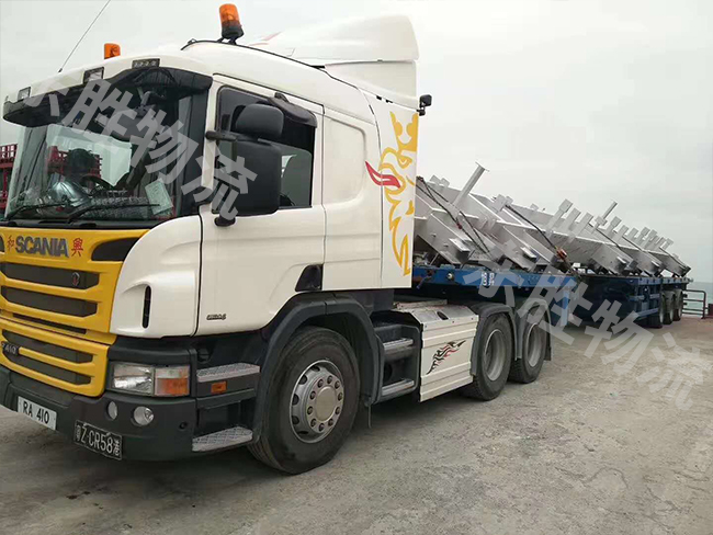 什么是工程運(yùn)輸車輛？工程運(yùn)輸車輛到香港需要注意哪些？深圳到香港物流,香港物流專線,深圳香港進(jìn)出口,中港物流,香港深圳貨運(yùn)運(yùn)輸-深圳市東勝物流有限公司