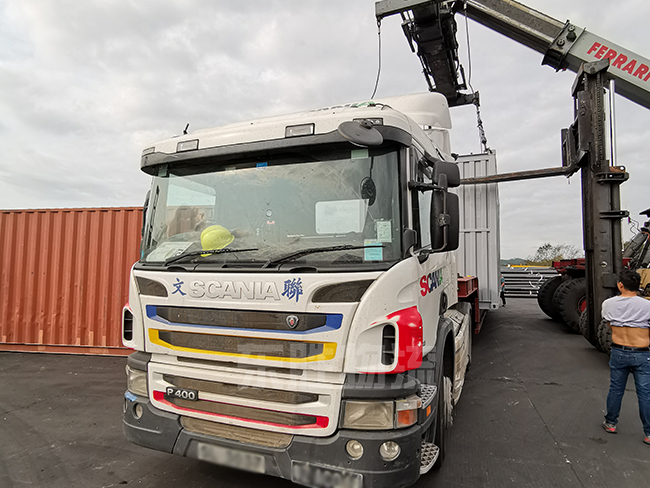 深圳到香港物流公司怎么找？深圳到香港物流-香港物流專線-中港貨運(yùn)物流運(yùn)輸專線-佛山到香港物流專線-一般貿(mào)易進(jìn)出口報(bào)關(guān)代理-倉(cāng)儲(chǔ)配送-深圳市東勝物流有限公司