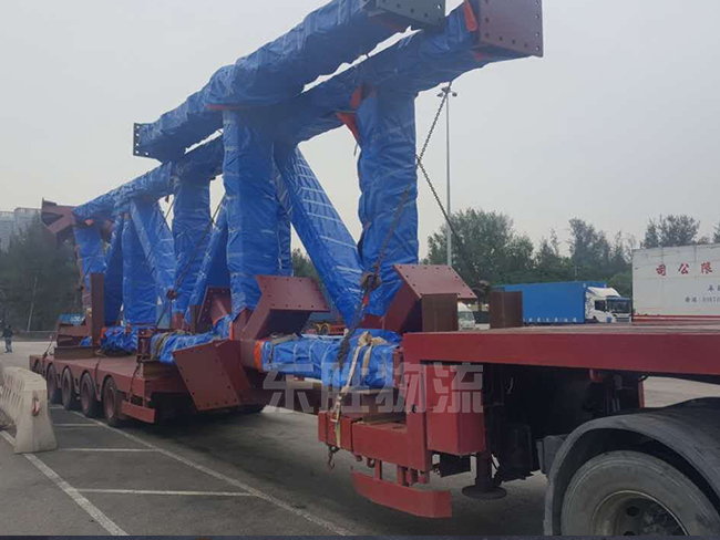 深圳到香港物流公司解析集裝箱進(jìn)出口的運(yùn)輸程序；澳門(mén)物流-進(jìn)口報(bào)關(guān)公司-香港進(jìn)口清關(guān)公司-深圳市東勝物流有限公司