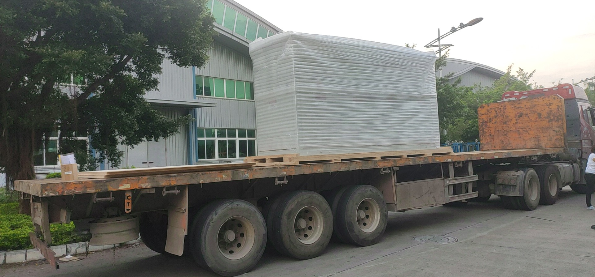 陽江大件運輸到香港--東勝物流專線